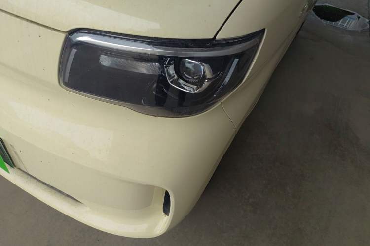 Used Wuling Zhiguang New Energy 2025 Comfort Model Left Front Headlight