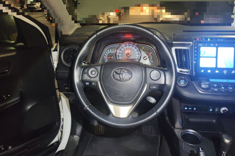 Used Toyota RAV4 2013 2.0L CVT Four-Wheel Drive New Edition