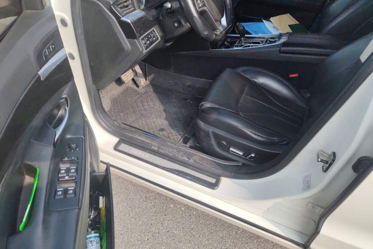 Used Geely Auto Emgrand GT 2015 1.8T Flagship Model