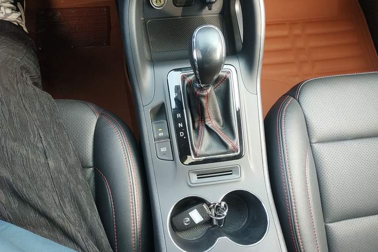 Used Changan CS75 2014 1.8T Automatic Elite Model China IV Standard