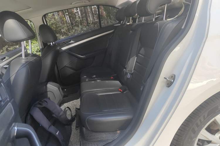 Used Volkswagen Lavida 2017 230TSI DSG Comfort Edition
