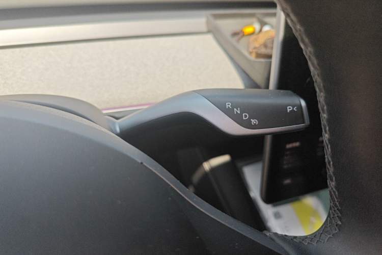 Used Tesla Model Y 2024 Rear-Wheel-Drive Version