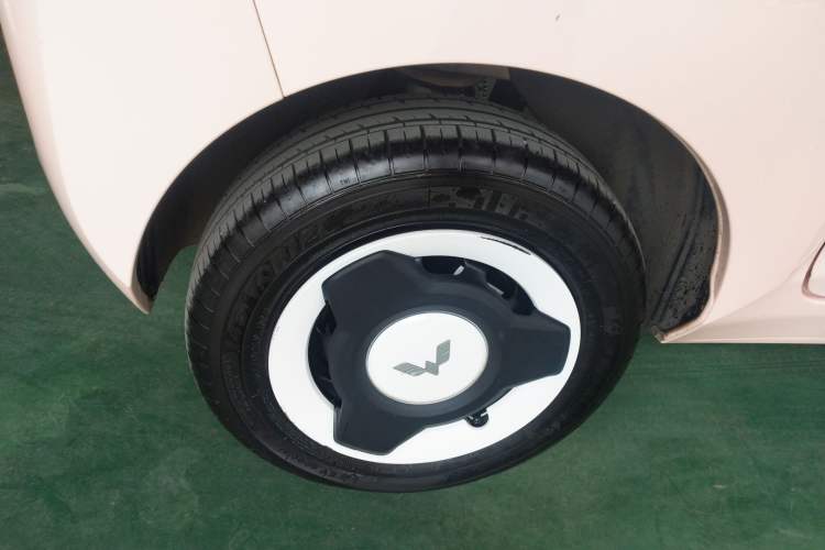 Used Wuling Hongguang MINIEV 2021 Macaron Premium Model – Lithium Iron Phosphate
