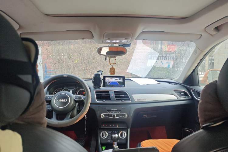 Used Audi Q3 2012 40 TFSI quattro Sport Edition Headliner