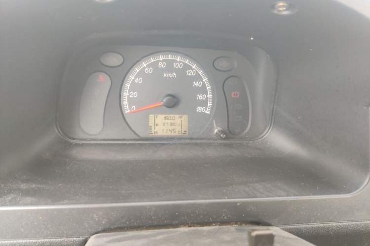 Used Wuling Zhiguang 2013 1.0L Practical Version