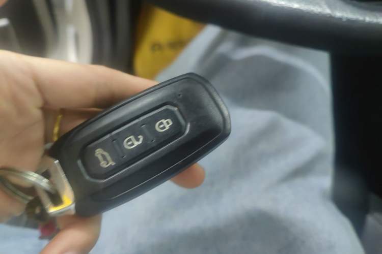 Used JMC Yusheng S350 2020 2.0T Automatic All-Wheel Drive Gasoline Comfort Edition Interior 1