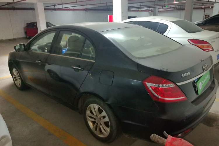 Used Geely Auto Emgrand 2014 Sedan 1.5L Manual Elite Model
