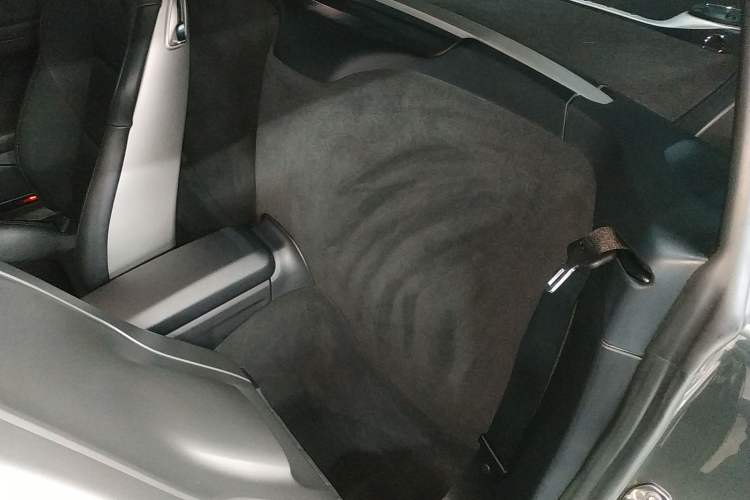 Used Porsche 718 2020 Cayman 2.0T Left Rear Seat