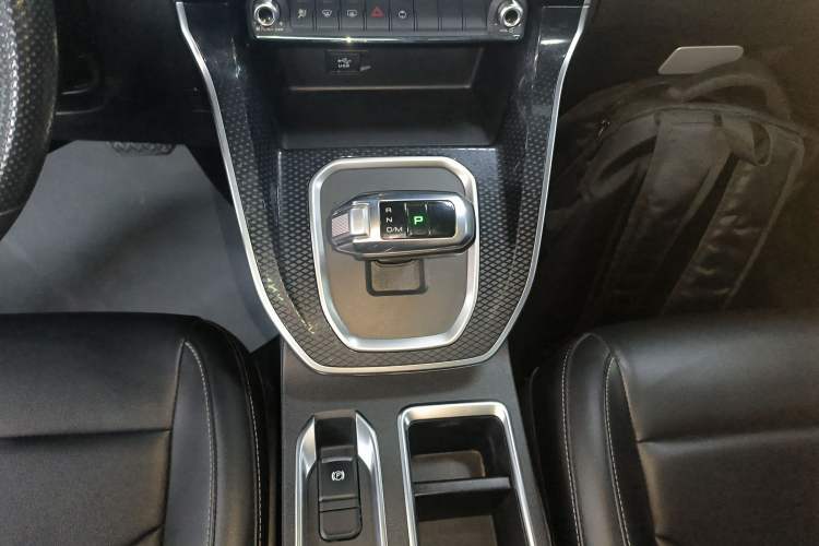 Used Haval M6 2021 PLUS 1.5T DCT Comfort Edition
