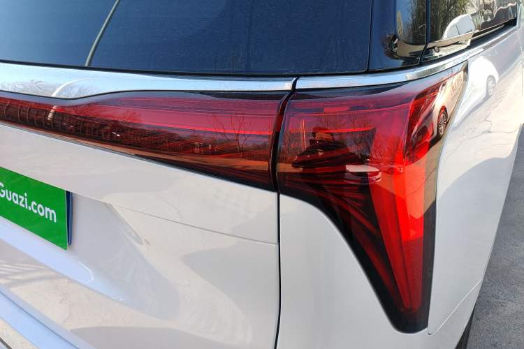 Used Buick Century 2025 2.0T Seven-Seater Yinshi Edition