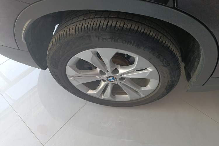 Used BMW X1 2016 sDrive18Li Premium Edition