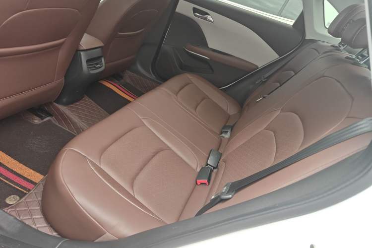 Used Chevrolet Monza 2023 1.5L Dual-Clutch Enjoyment Edition Left Rear Seat