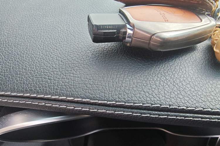 Used Mercedes-Benz GLC 2019 Facelift GLC 300 L 4MATIC Luxury Model