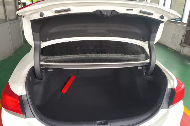 Used Honda Spirior 2017 2.0L Classic Edition Trunk