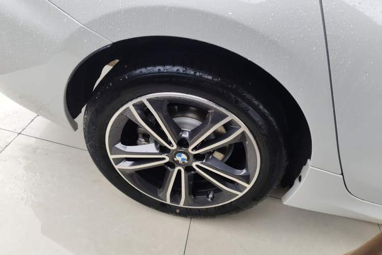 Used BMW 1 Series 2023 120i M Sport Edition Right Rear Wheel Hub