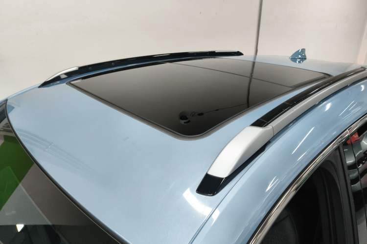 Used Buick Velite 7 2020 652E Connected Smart Car
