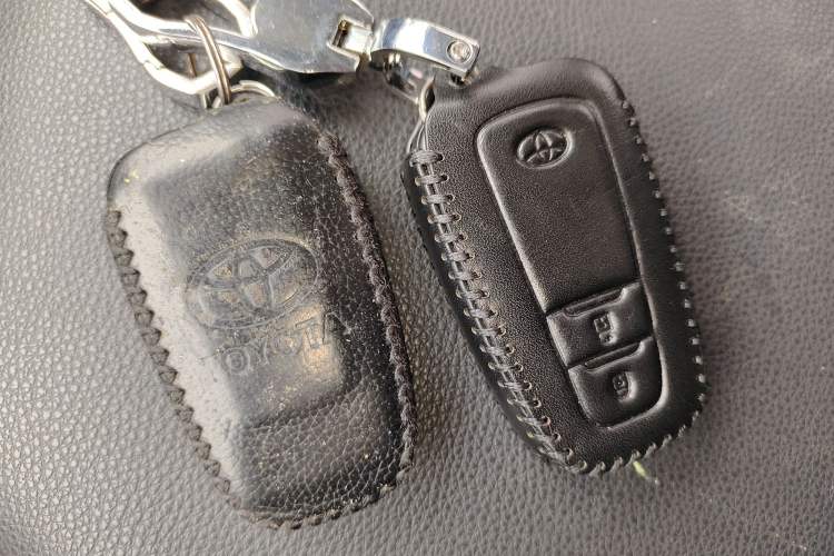 Used Toyota RAV4 2020 2.0L CVT Two-Wheel Drive Fashion Edition
