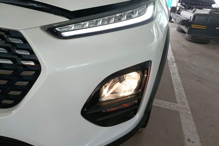 Used Chery Tiggo 3X 2021 Revised Version PLUS 1.5L Manual – Passionate Red Date Edition Left Front Headlight