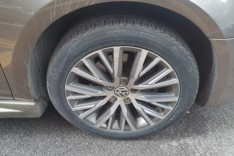 Used Volkswagen FAW-Volkswagen CC 2013 2.0 TSI Ultimate Model
