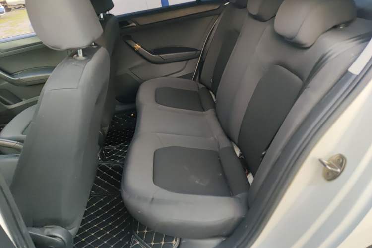 Used Volkswagen Santana 2015 1.6L Manual Fashion Edition Left Rear Seat