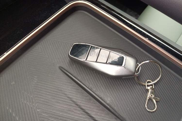 Used iCAR 03 2024 501km Two-Wheel Drive Long-Range Version
