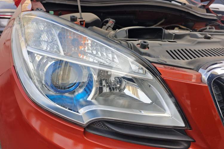 Used Buick Encore 2015 1.4T Automatic Two-Wheel Drive Urban Elite Version