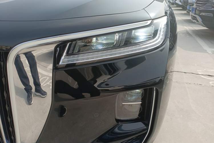 Used Hongqi H9 2020 2.0T Smart Connect Flagship Edition
