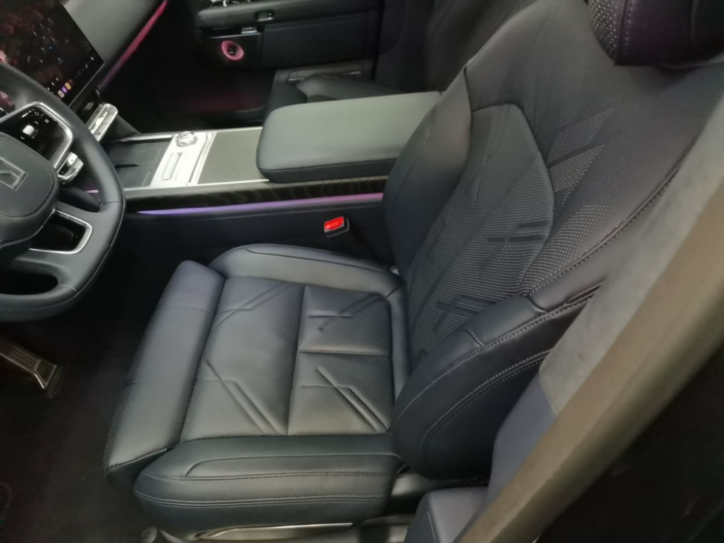 Zeekr 9X 2025 Ultra Edition 70kWh — снимка 17