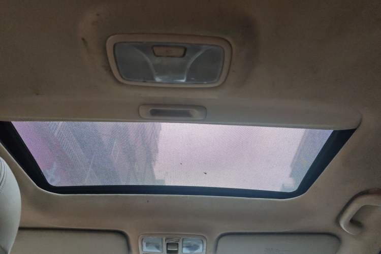 Used Hyundai ix35 2012 2.0L Automatic Two-Wheel Drive New Edition GL
