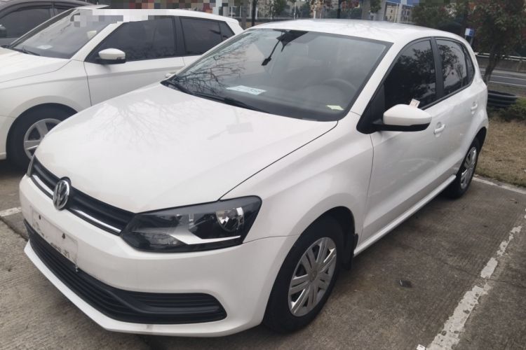 Used Volkswagen Polo 2016 1.4L Manual Fashion Model