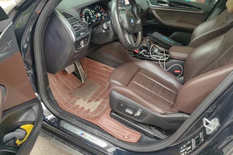 Used BMW X4 2019 xDrive25i M Sport Package Driver Seat