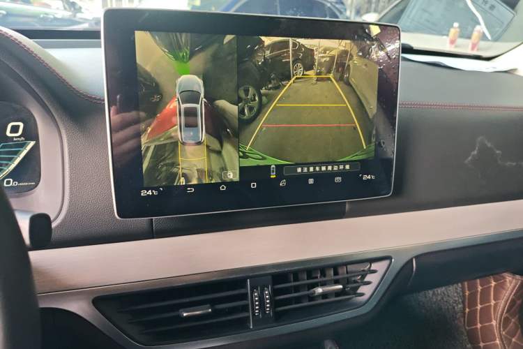 Used BYD Tang New Energy 2018 DM 2.0T All-Wheel Drive Smart Connectivity Luxury Model 7 Seats China V Emission Standard