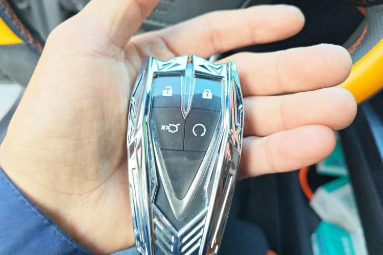 Used CHANGAN UNI-V 2023 1.5T Sport Edition