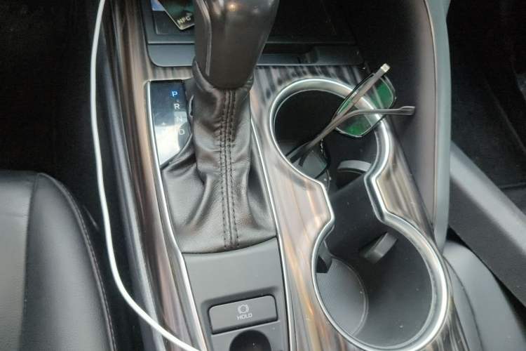 Used Toyota Camry 2019 2.0G Luxury Edition China VI Standard