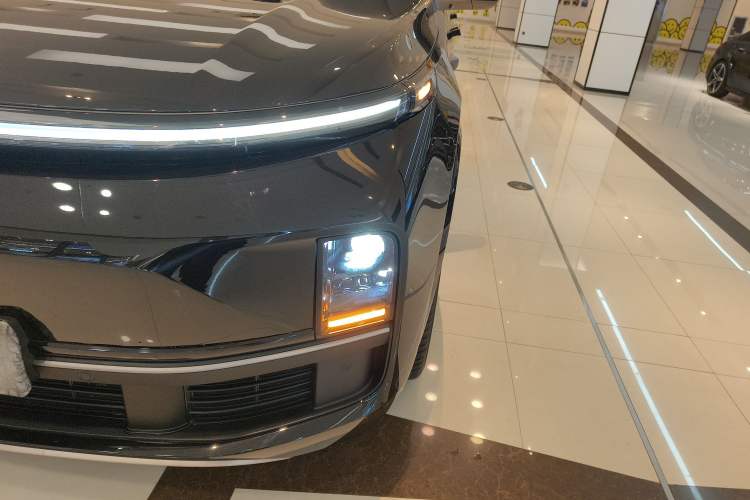 Used Li Auto L9 2025 Ultra Smart Refreshed Edition