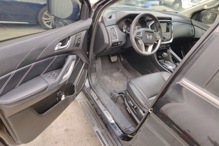 Used JMC Yusheng S350 2016 2.0T Automatic 4x4 Gasoline Luxury Version with Sunroof 7 Seats Driver Seat