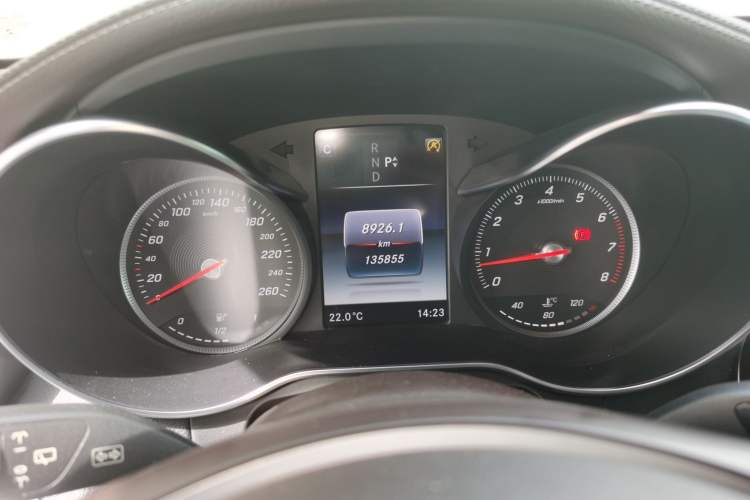 Used Mercedes-Benz GLC 2018 GLC 300 4MATIC Sport Edition Instrument Cluster