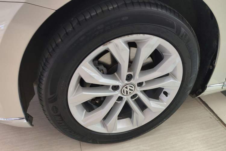 Used Volkswagen Magotan 2019 330TSI DSG Luxury Version China VI Standard
