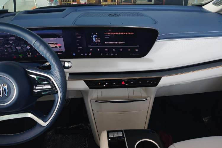 Used Buick GL8 New Energy 2024 Lu Zun Luxury Edition 7-Seater
