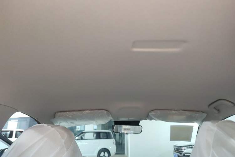 Used Geely Galaxy Geome 2026 Model 310km Youth Edition Headliner