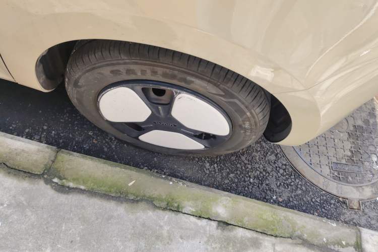 Used CHANGAN NEVO Lumin 2022 155 km – Refreshingly Sweet Edition
