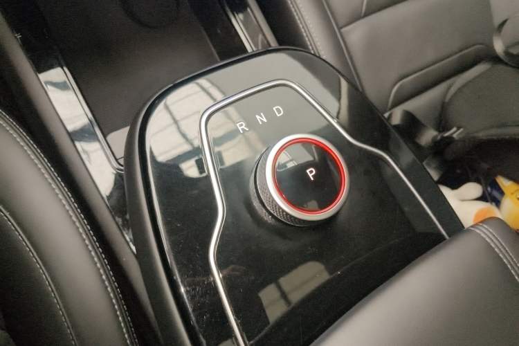 Used SERES SF5 2021 Four-Wheel Drive Freedom Expedition Edition
