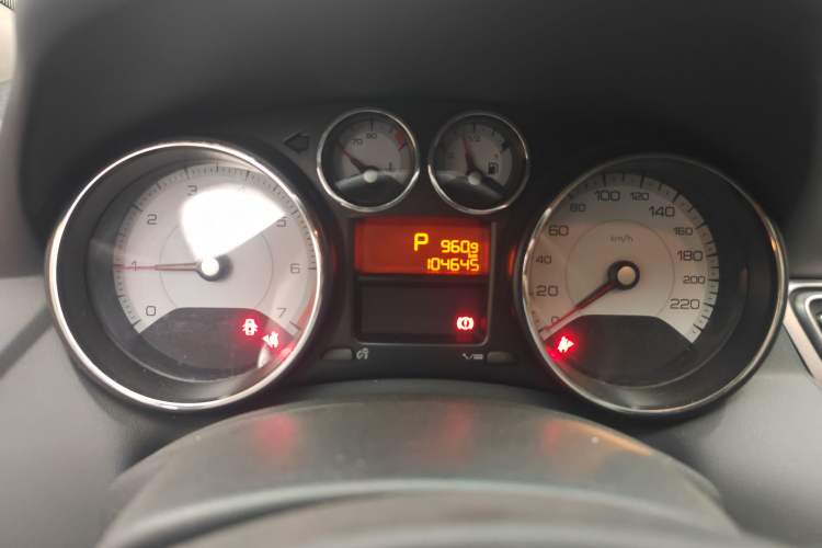 Used Peugeot 308 2014 Enjoy Edition Classic 1.6L Automatic Premium Model
