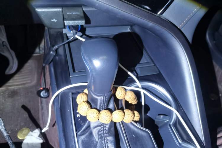 Used Toyota Camry 2021 2.0G Luxury Edition
