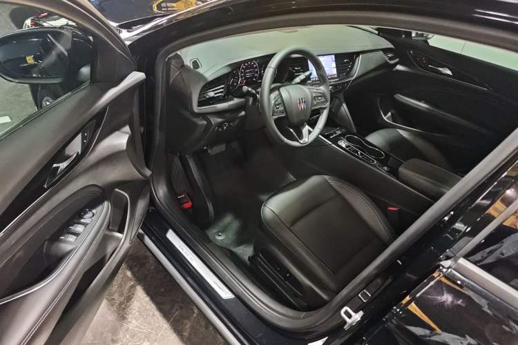 Used Buick Regal 2024 Restyled 28T Luxury Edition