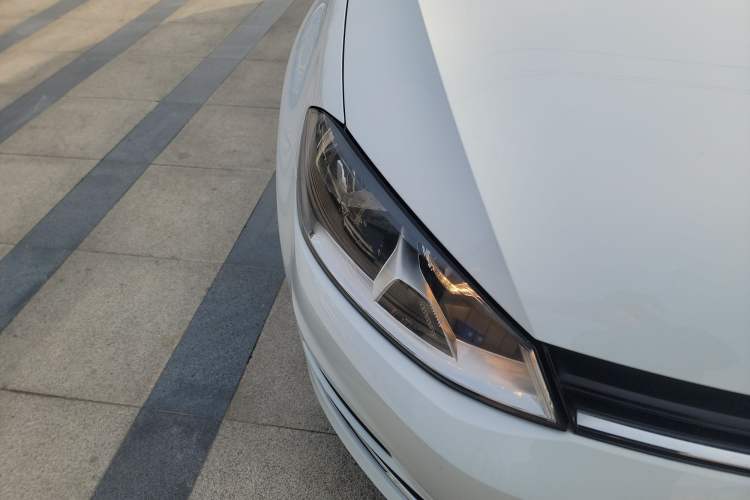 Used Volkswagen Golf 2016 230TSI Automatic Luxury Version