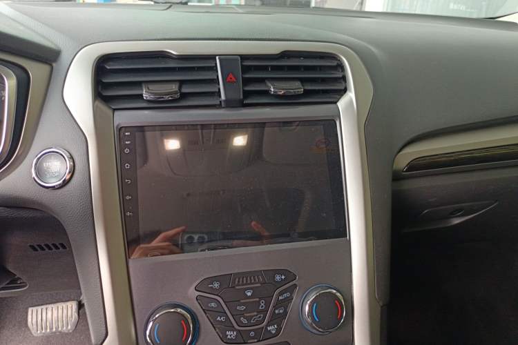 Used Ford Mondeo 2013 2.0L GTDi 200 Fashion Edition