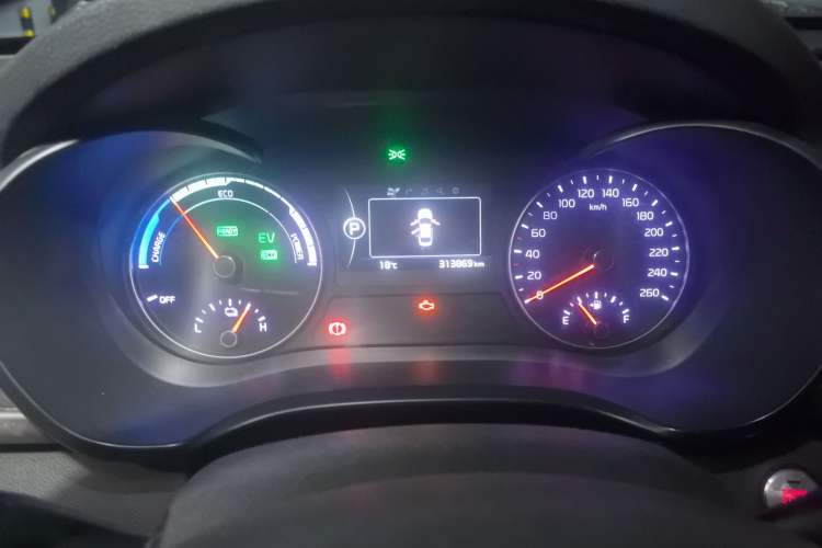 Used Kia K5 2016 2.0L Hybrid GLS Instrument Cluster