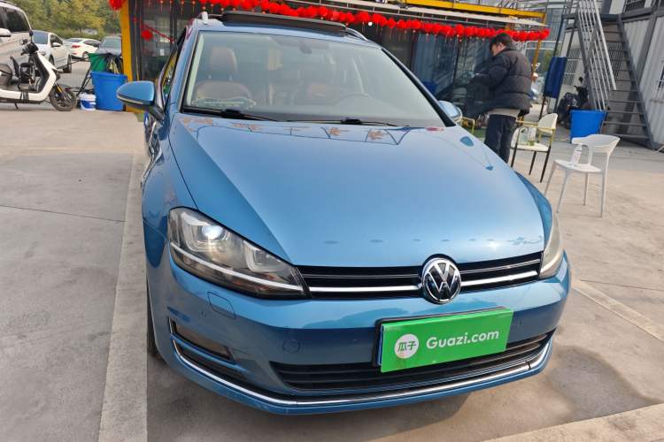 Used Volkswagen Golf (Import) 2014 1.4TSI Luxury Travel Edition
