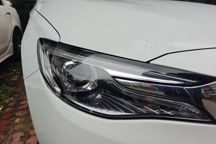 Used Buick GT 2018 15T Dual-Clutch Elite Model China V Standard
